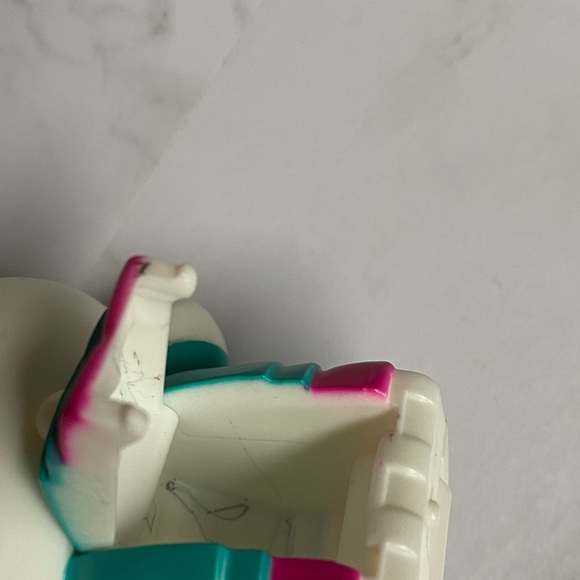 Hello Kitty Sanrio McDonalds Toy Spinning Cake Topper Sitting collection figures - Picture 6 of 13